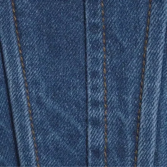 Gianni Bini
Michelle Denim Square Neck Sleeveless Corset Crop Top - Picture 6 of 7